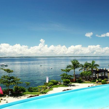 La Mirada Residence , Large 1 Bedroom Condo, Beaches , 3 Pools, Ocean Views, Fast Wifi, Netflix, Breakfast Included Đảo Mactan Phòng bức ảnh