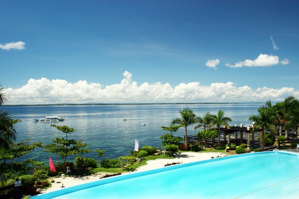 La Mirada Residence , Large 1 Bedroom Condo, Beaches , 3 Pools, Ocean Views, Fast Wifi, Netflix, Breakfast Included Đảo Mactan Phòng bức ảnh