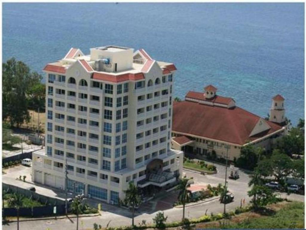 La Mirada Residence , Large 1 Bedroom Condo, Beaches , 3 Pools, Ocean Views, Fast Wifi, Netflix, Breakfast Included Đảo Mactan Phòng bức ảnh