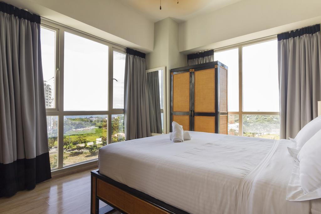La Mirada Residence , Large 1 Bedroom Condo, Beaches , 3 Pools, Ocean Views, Fast Wifi, Netflix, Breakfast Included Đảo Mactan Ngoại thất bức ảnh